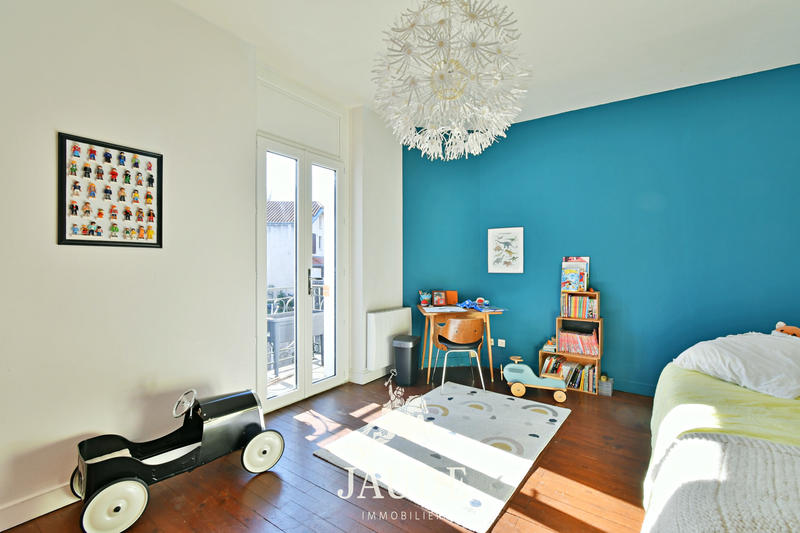 Maison - 150 m² - 6 pièces