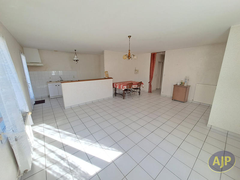 Maison - 76 m² - 3 pièces