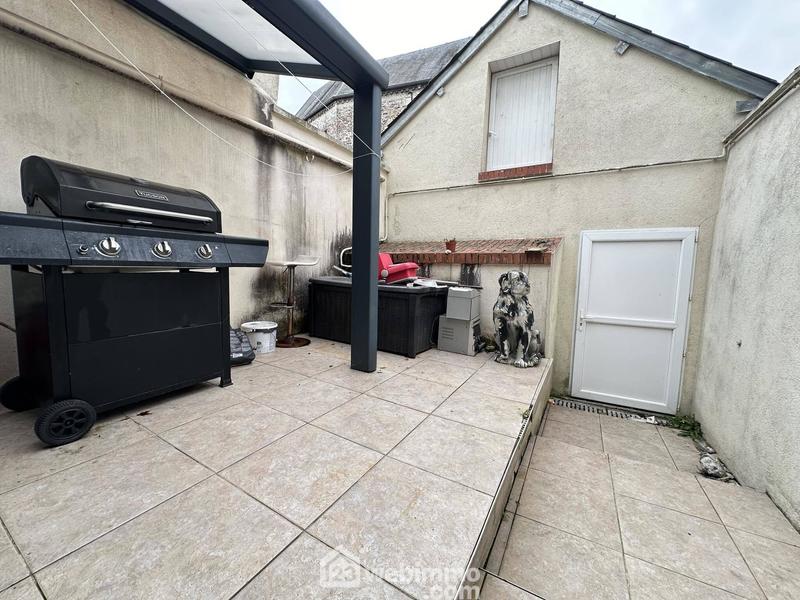 Maison - 196 m² - 8 pièces