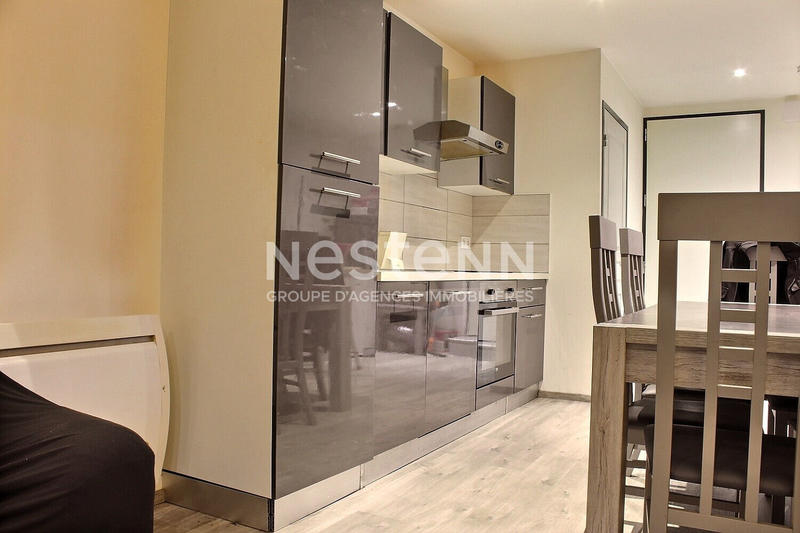 Immeuble - 9 pièces