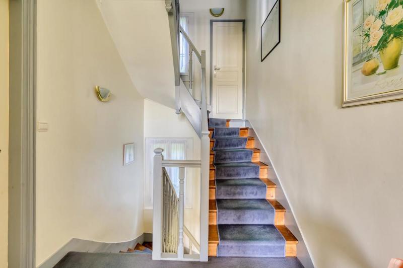 Maison de maîtres - 196 m² - 7 pièces