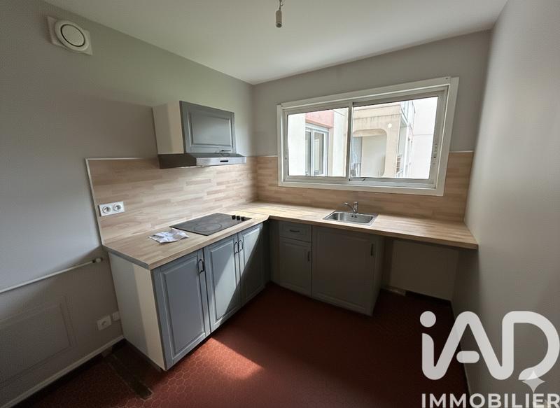 Appartement - 80 m² - 4 pièces