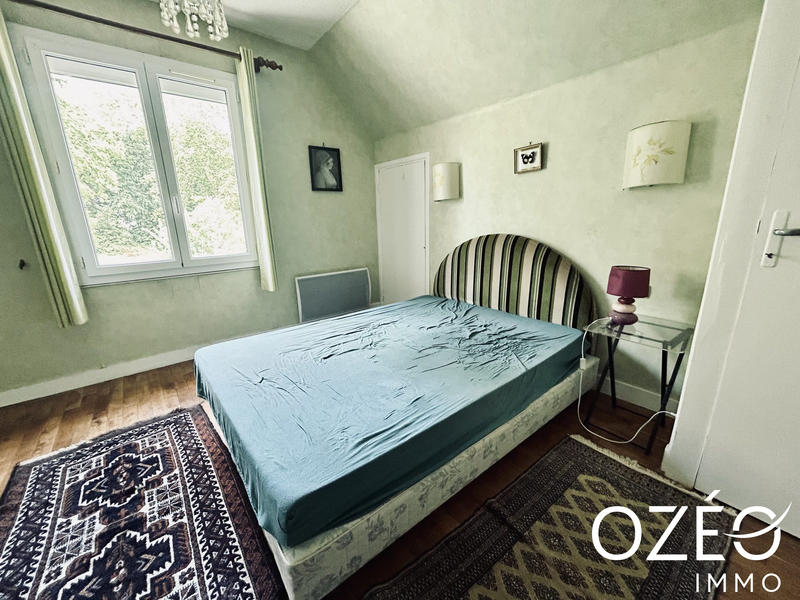 Maison - 202 m² - 6 pièces