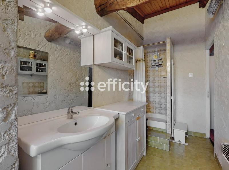 Maison - 105 m² - 4 pièces