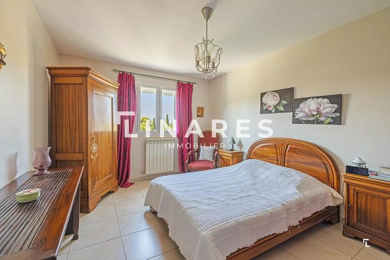 Villa - 150 m² - 4 pièces