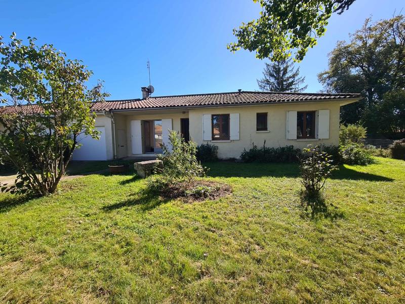 Maison - 90 m² - 5 pièces