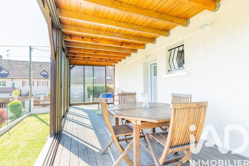 Maison - 122 m² - 5 pièces