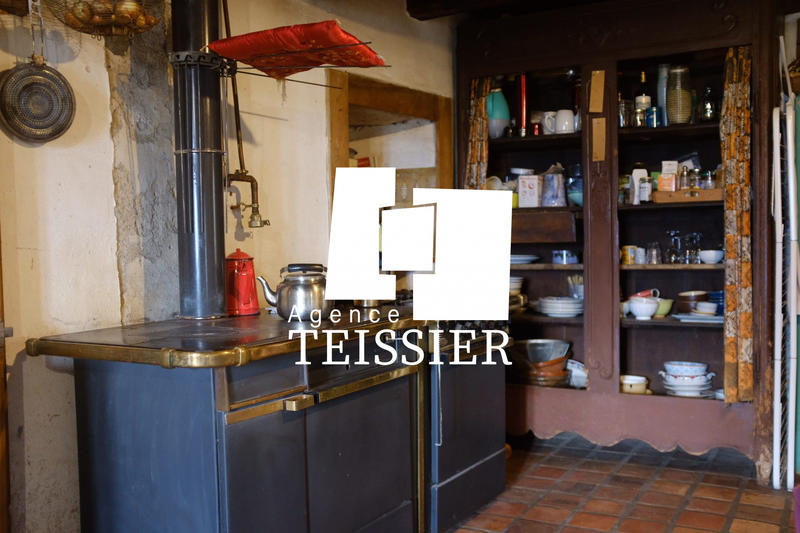 Mas - 341 m² - 20 pièces