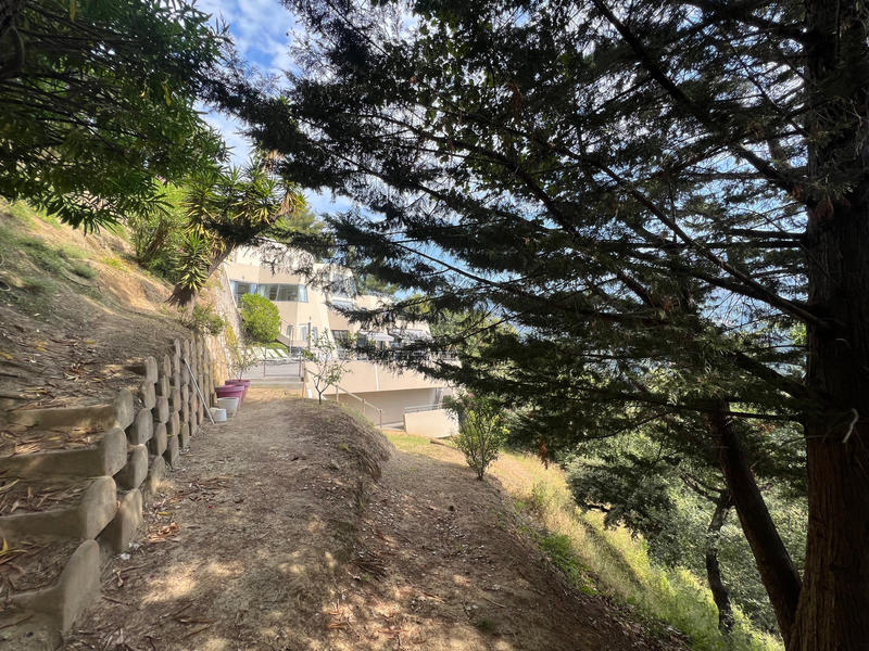 Villa - 335 m² - 7 pièces