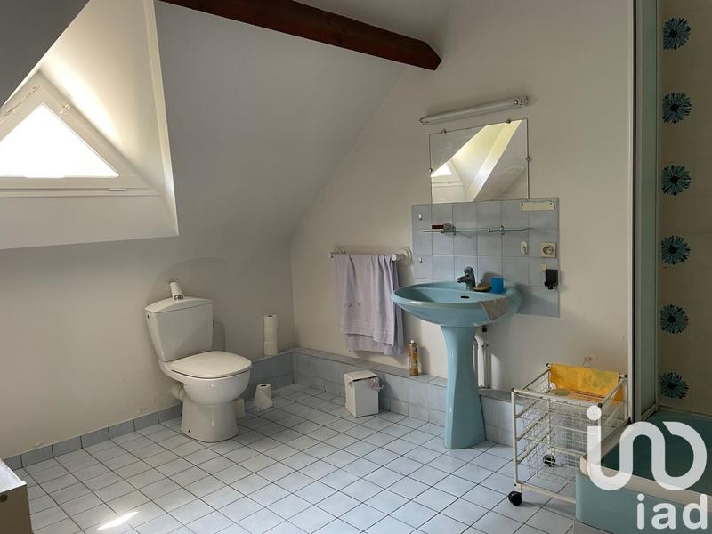 Maison - 215 m² - 7 pièces