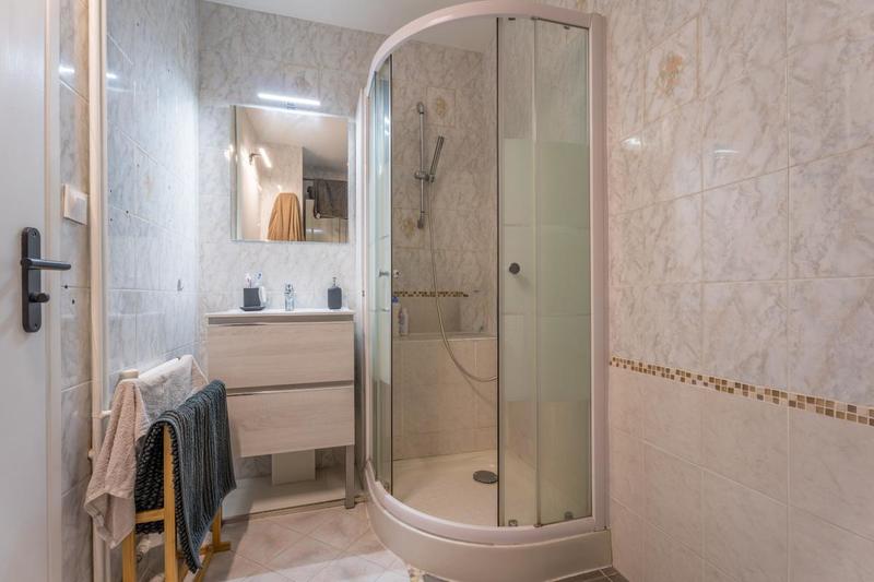 Appartement - 85 m² - 4 pièces