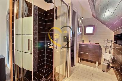 Maison de village - 120 m² - 4 pièces