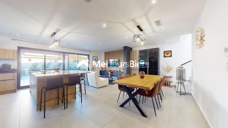 Villa - 120 m² - 5 pièces