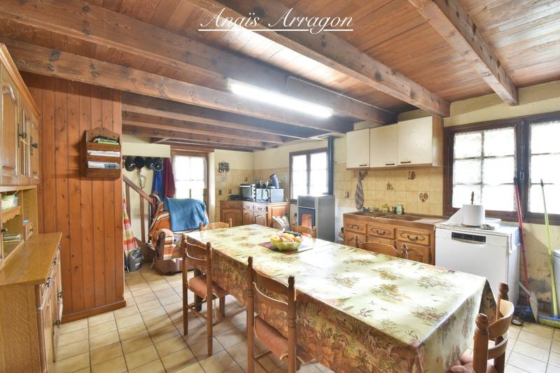 Maison en pierre - 158 m² - 6 pièces