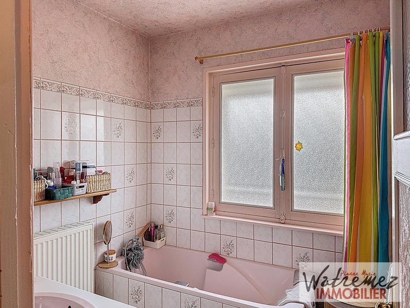 Maison - 99 m² - 5 pièces