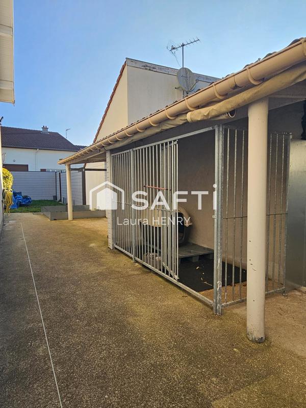 Maison - 215 m² - 6 pièces