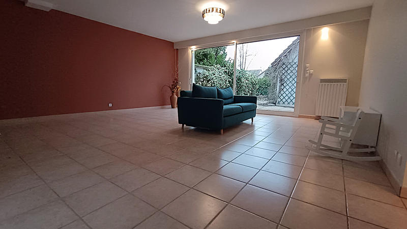 Maison - 216 m² - 8 pièces