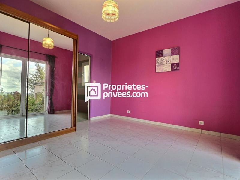 Maison - 190 m² - 5 pièces