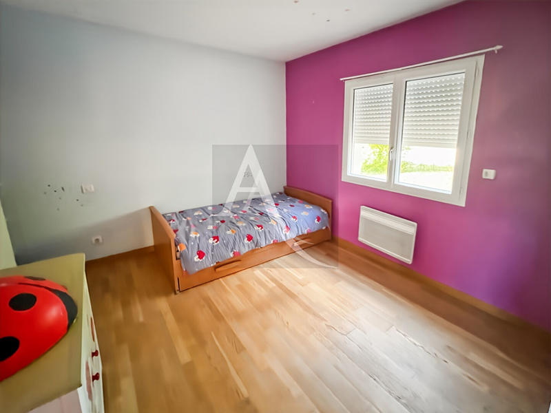 Maison - 104 m² - 5 pièces