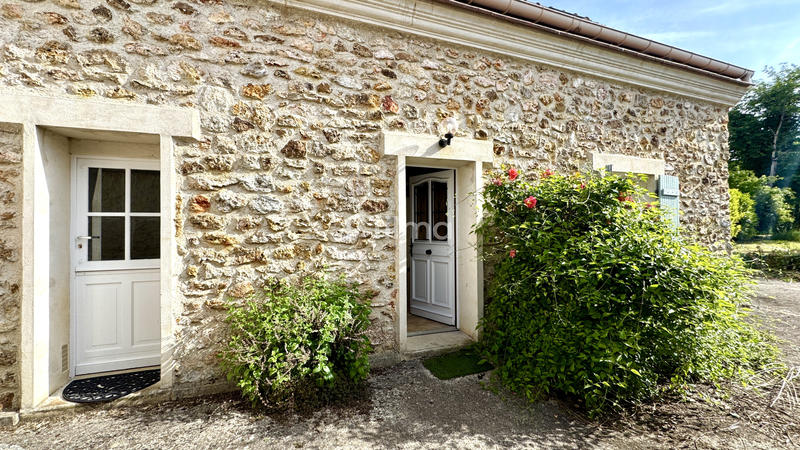 Maison de village - 215 m² - 8 pièces
