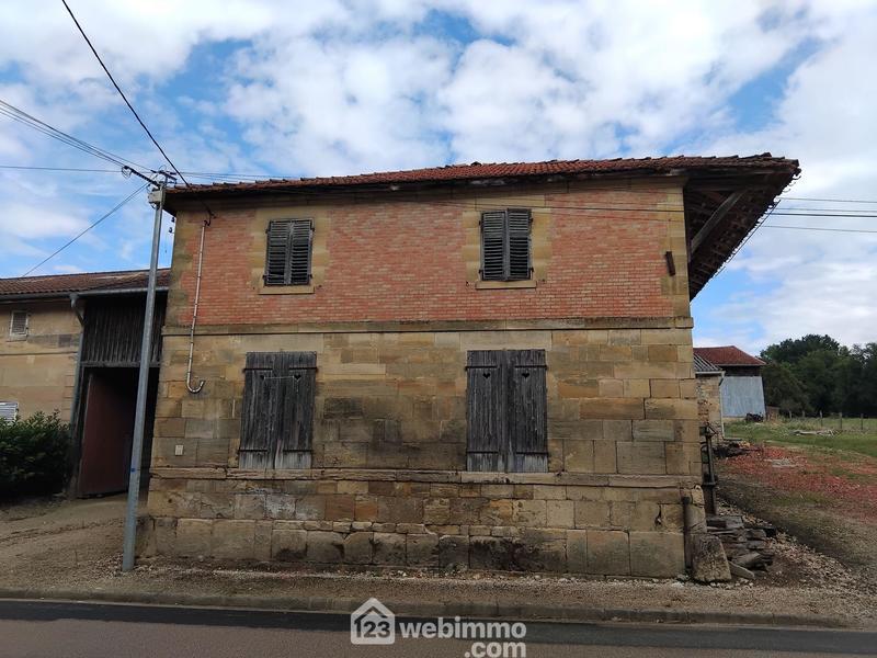 Ferme - 360 m² - 1 pièce