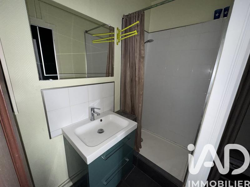 Studio - 24 m² - 1 pièce