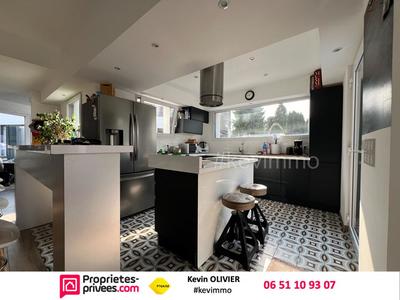 Maison - 162 m² - 5 pièces