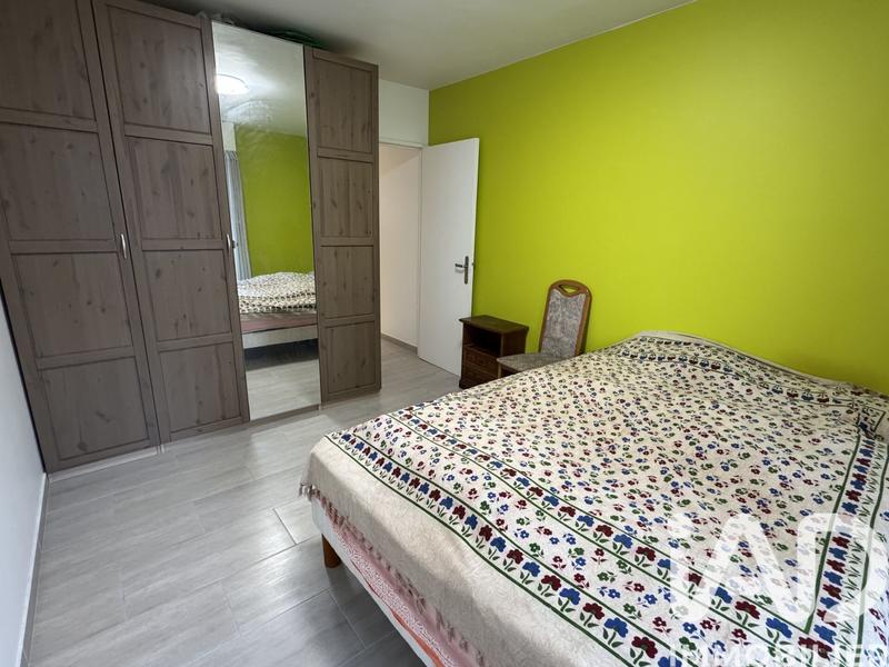 Appartement - 90 m² - 5 pièces