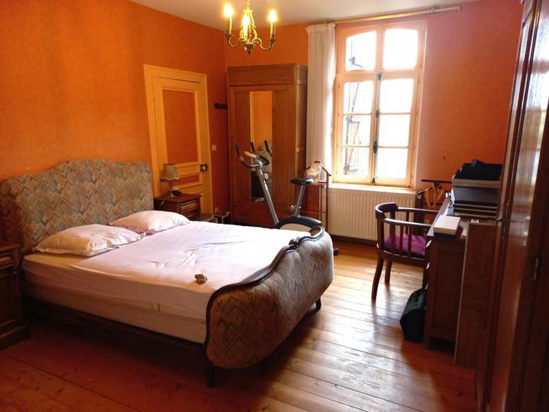 Maison - 232 m² - 6 pièces