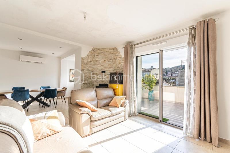 Maison - 172 m² - 7 pièces