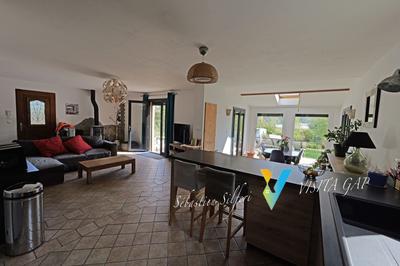 Maison - 86 m² - 5 pièces