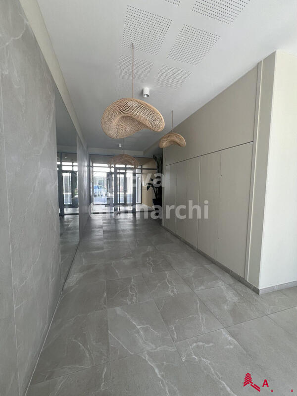 Appartement - 79 m² - 4 pièces