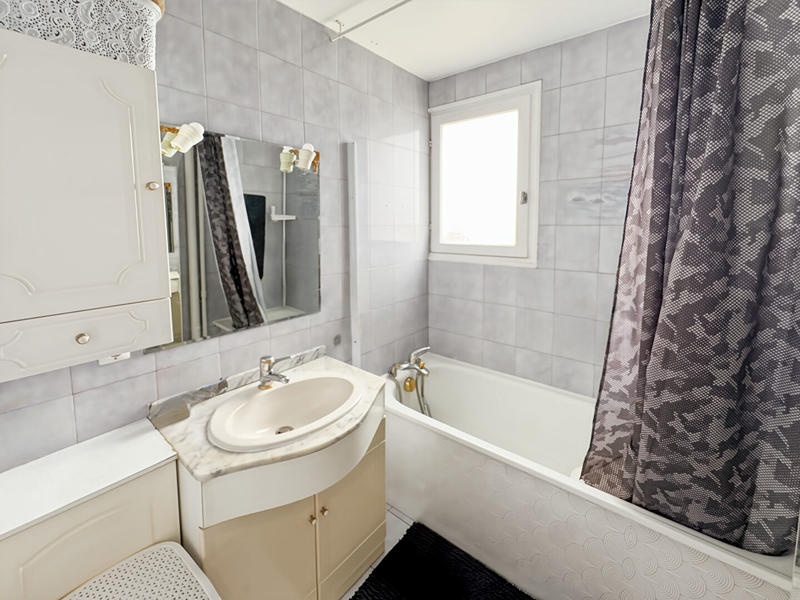 Appartement - 72 m² - 4 pièces