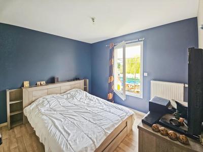 Maison - 91 m² - 5 pièces