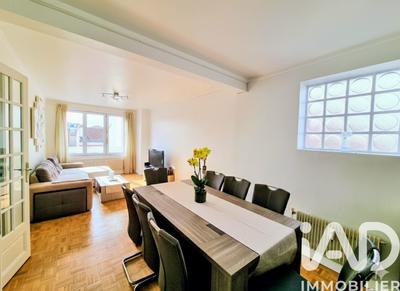 Appartement - 70 m² - 3 pièces