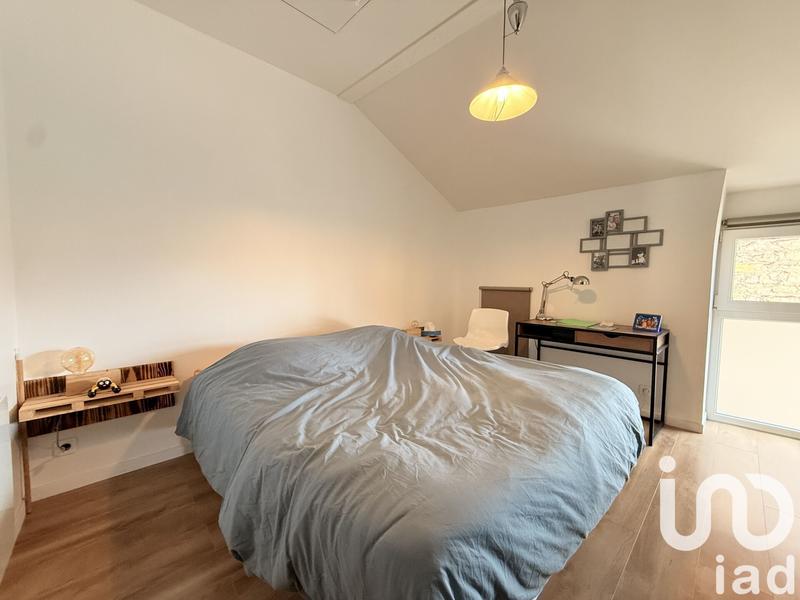 Maison - 200 m² - 8 pièces