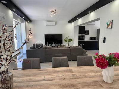 Maison - 134 m² - 5 pièces