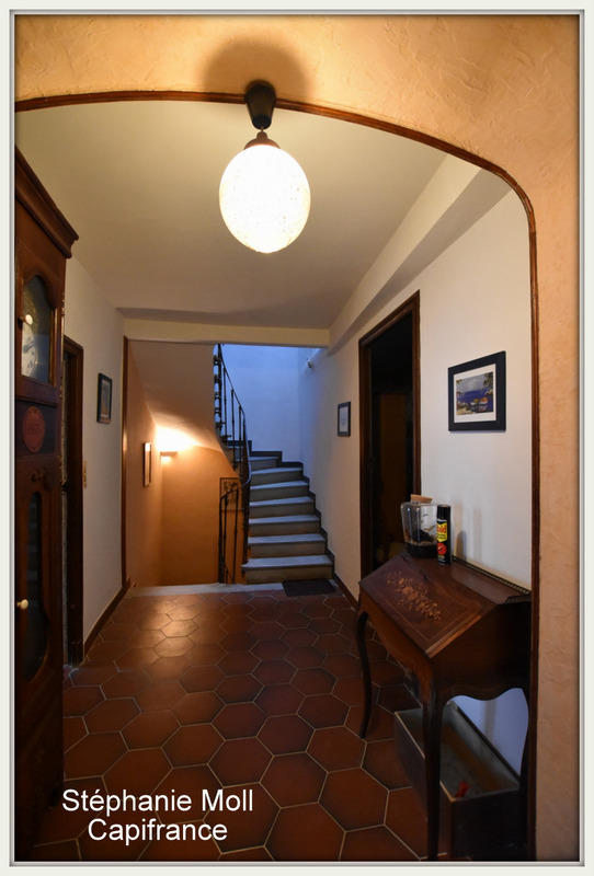Maison - 209 m² - 8 pièces