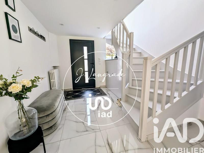 Maison - 111 m² - 5 pièces