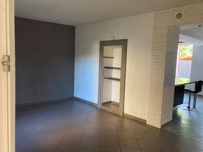 Maison - 76 m² - 3 pièces