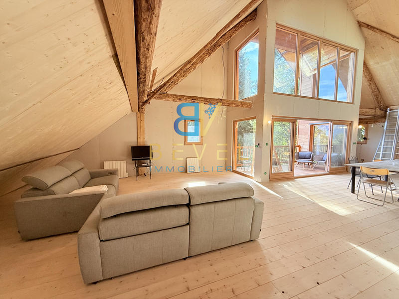 Châlet - 188 m² - 6 pièces