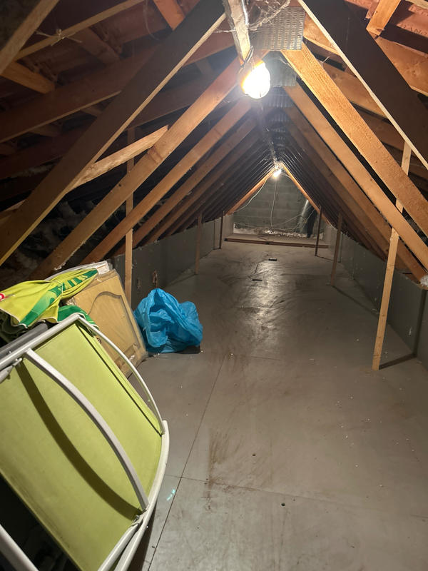 Maison - 96 m² - 4 pièces