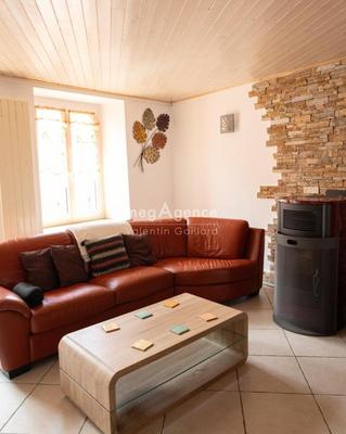 Maison - 110 m² - 5 pièces