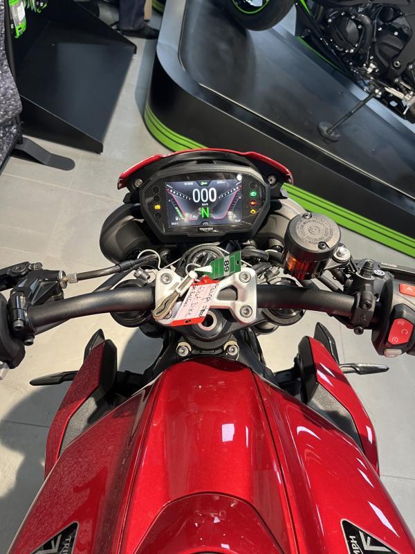 Triumph Street Triple Rs 765
