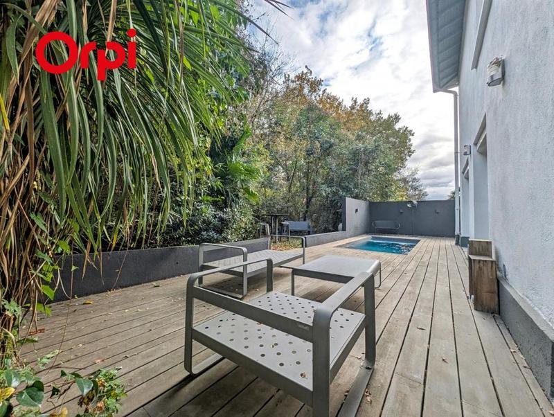 Villa - 169 m² - 7 pièces