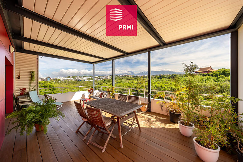 Appartement - 94 m² - 4 pièces