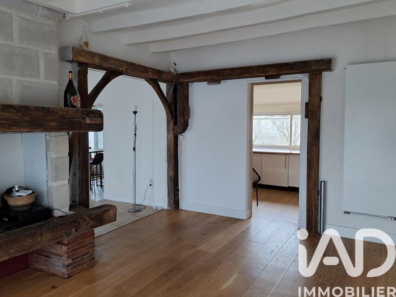 Maison - 240 m² - 8 pièces