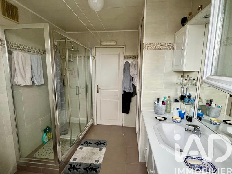 Appartement - 115 m² - 6 pièces