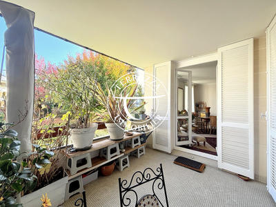 Appartement - 101 m² - 3 pièces