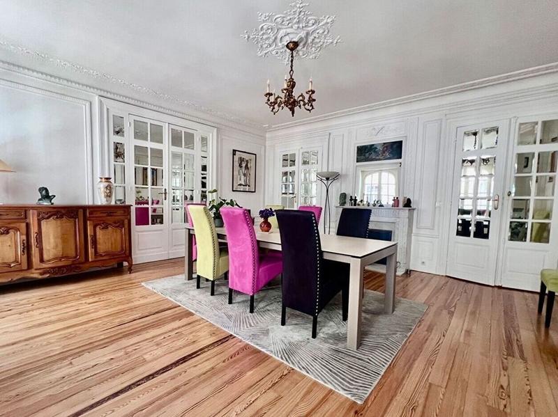 Appartement - 132 m² - 4 pièces